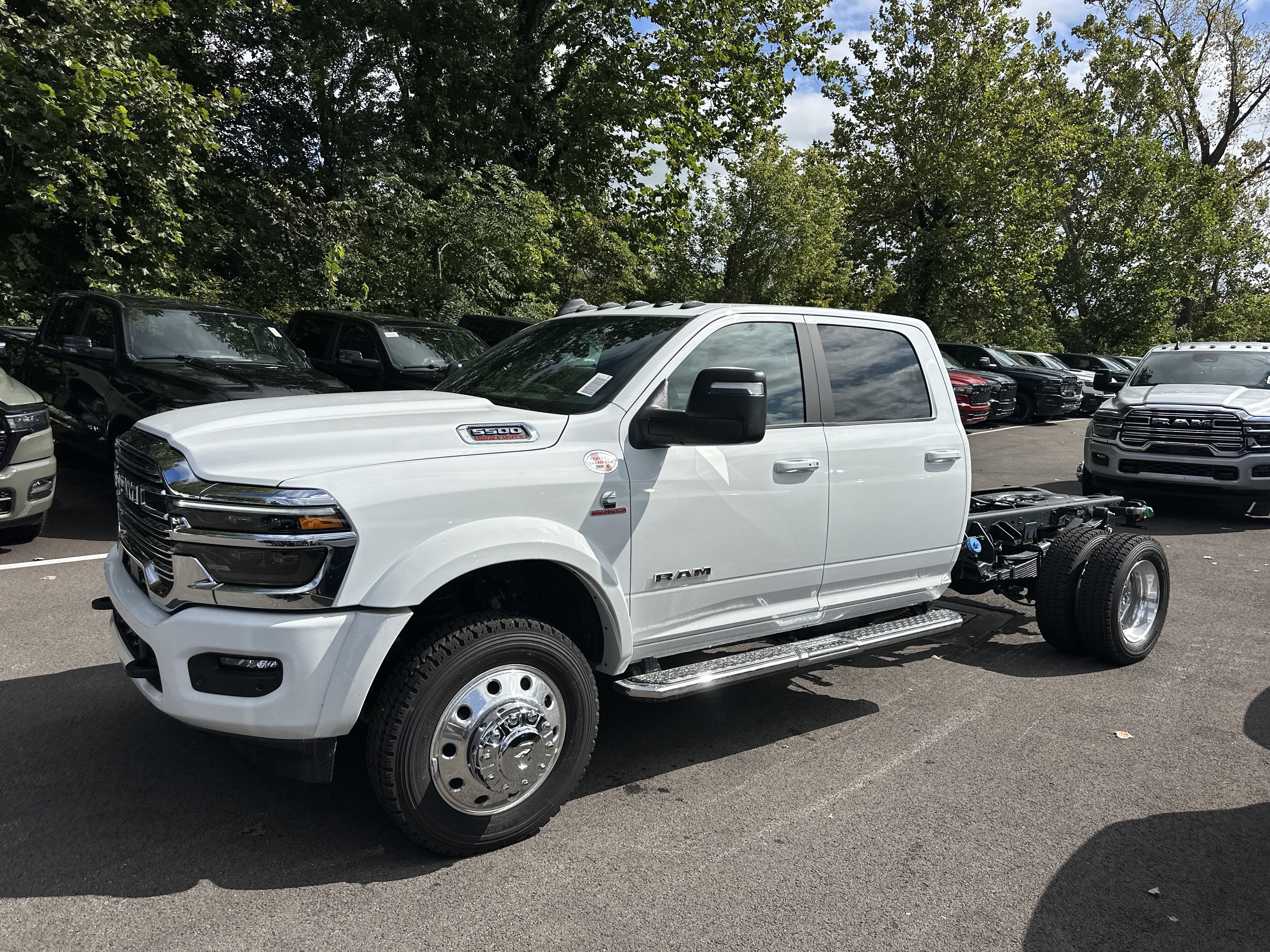 New 2027 RAM 5500 4x4 Crew Cab w/ Laramie Trim Package image 24