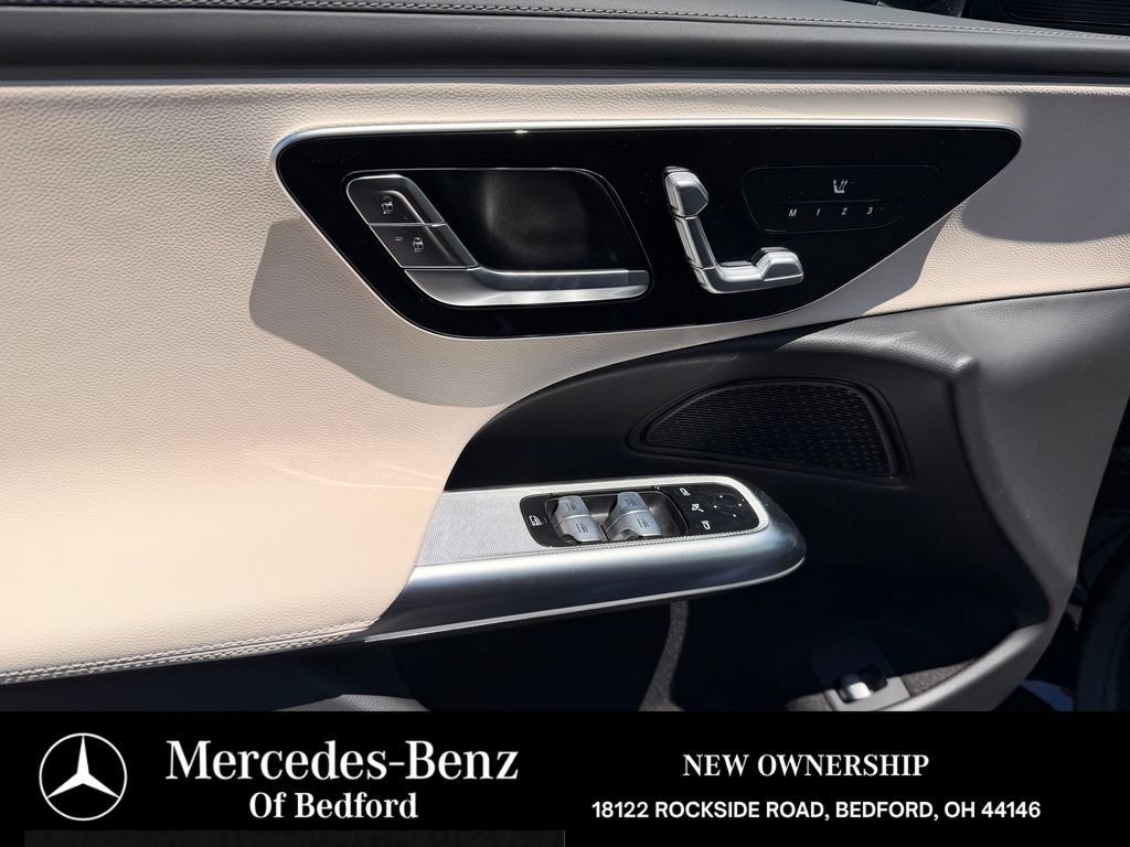 New 2026 Mercedes-Benz E 350 4MATIC Sedan image 8