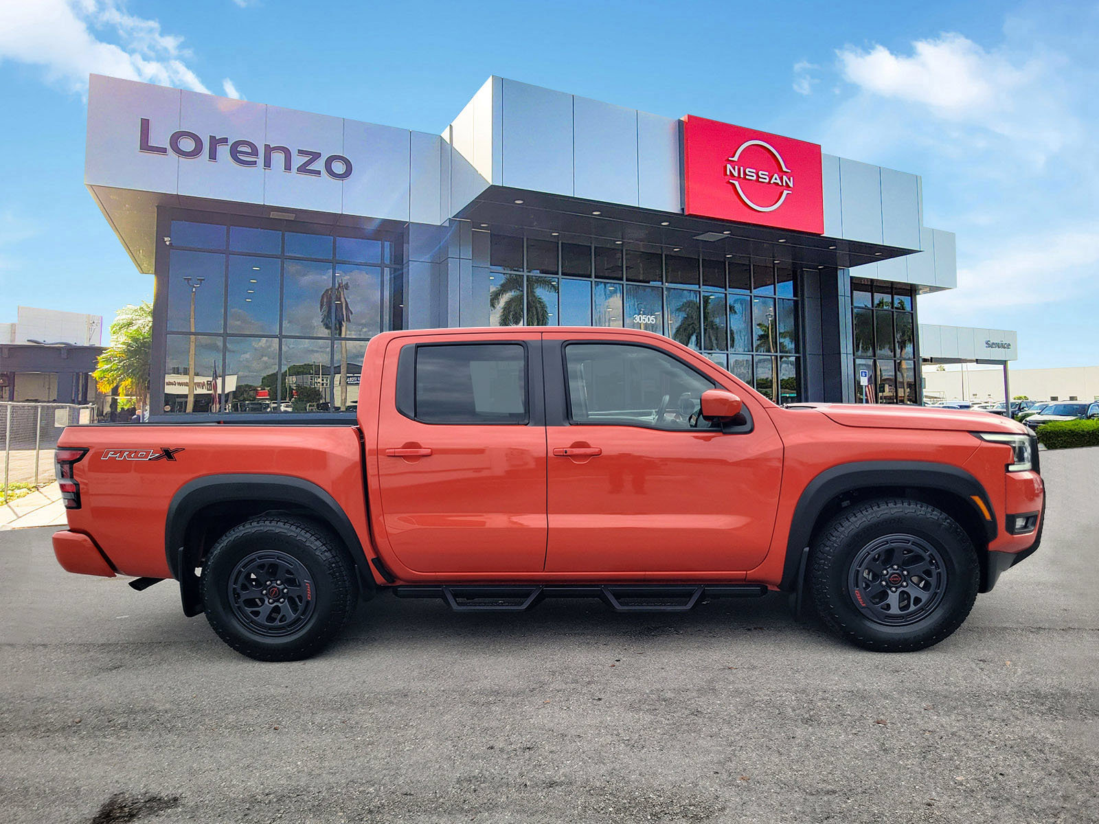 Certified 2025 Nissan Frontier Pro-X w/ Pro Premium Package RWD image 4