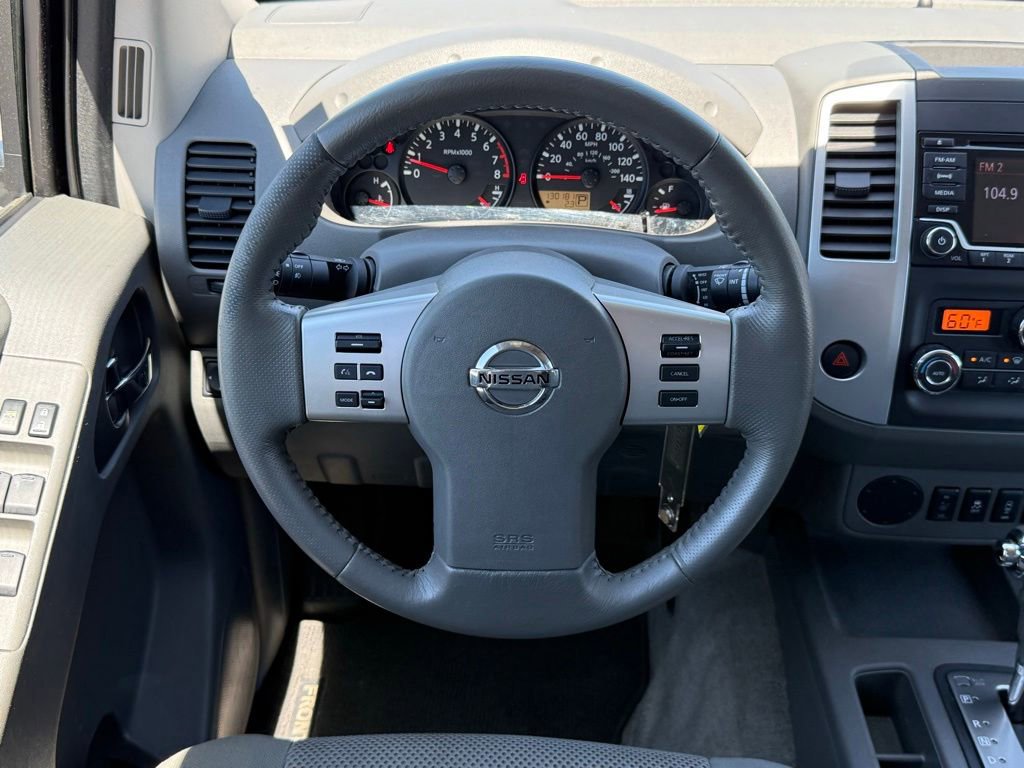 Used 2016 Nissan Frontier SV w/ SV Value Truck Package RWD image 15