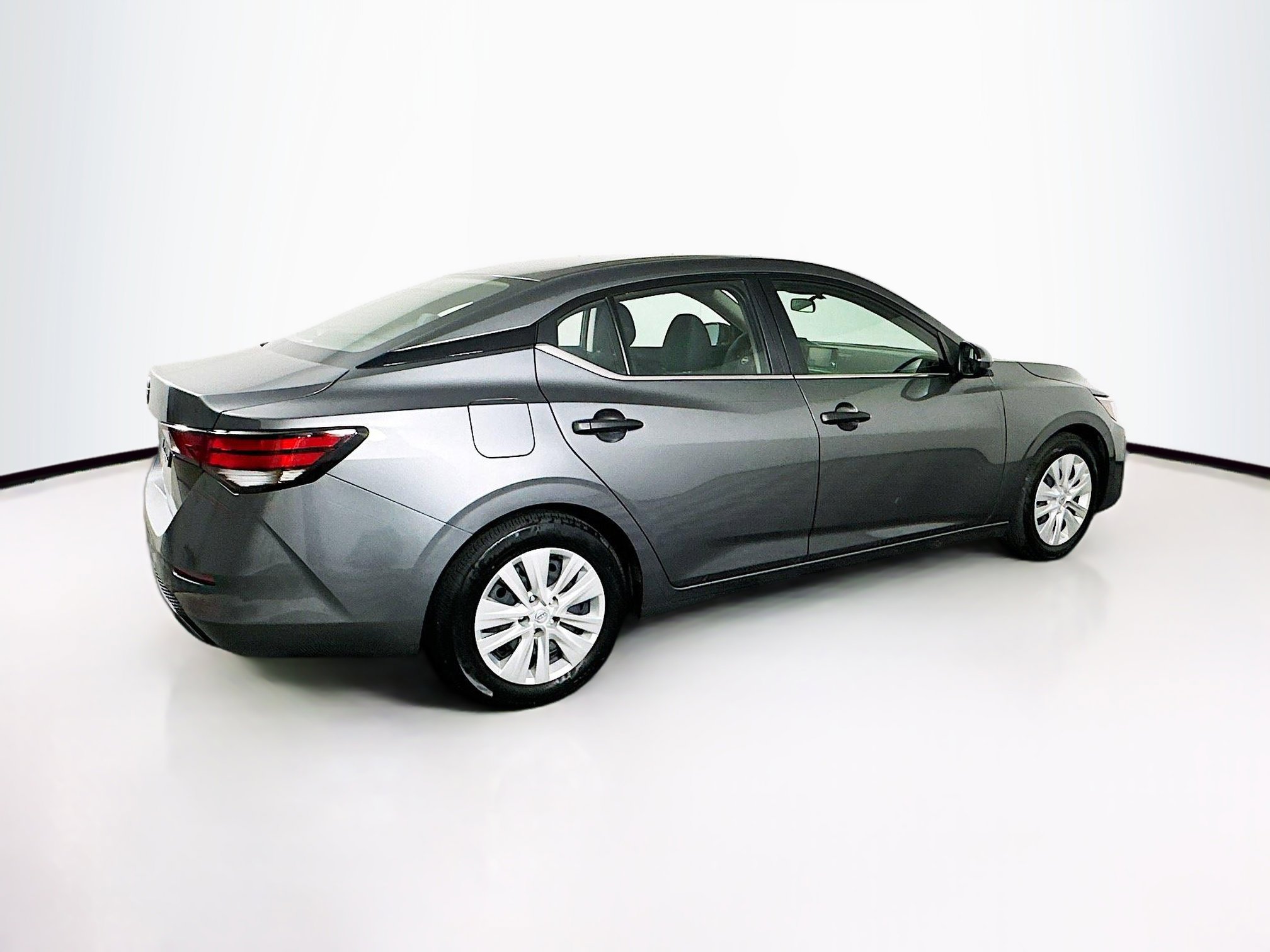 Used 2025 Nissan Sentra S image 10