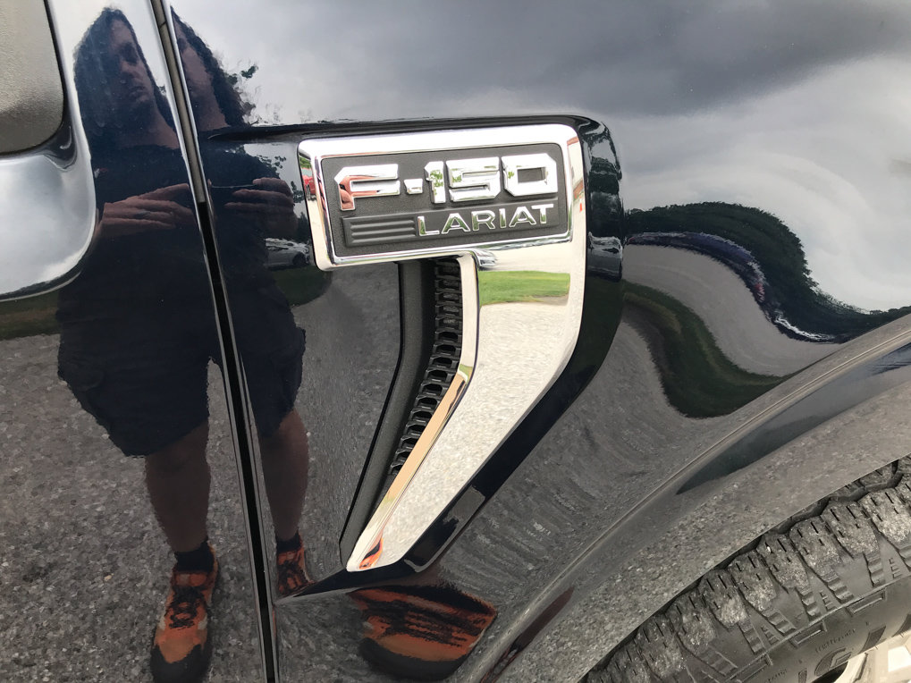 Used 2023 Ford F150 Lariat AWD/4WD image 9