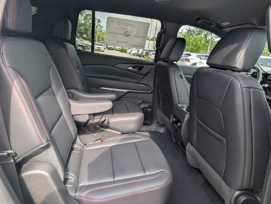 New 2026 Chevrolet Traverse Z71 w/ Enhanced Driving Package AWD/4WD image 18