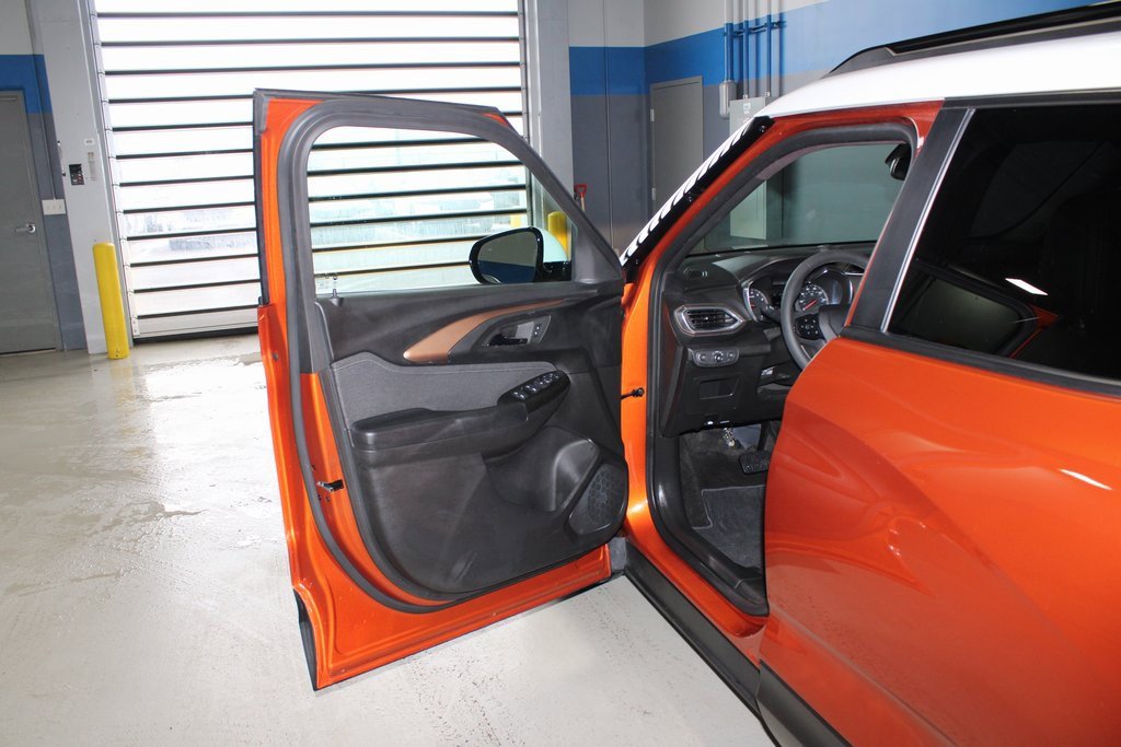 Used 2023 Chevrolet TrailBlazer ACTIV w/ Convenience Package image 7