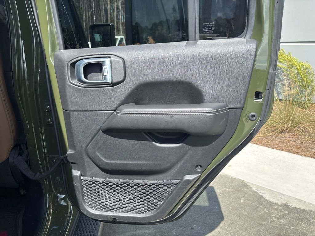 Used 2021 Jeep Wrangler Unlimited Sahara image 21