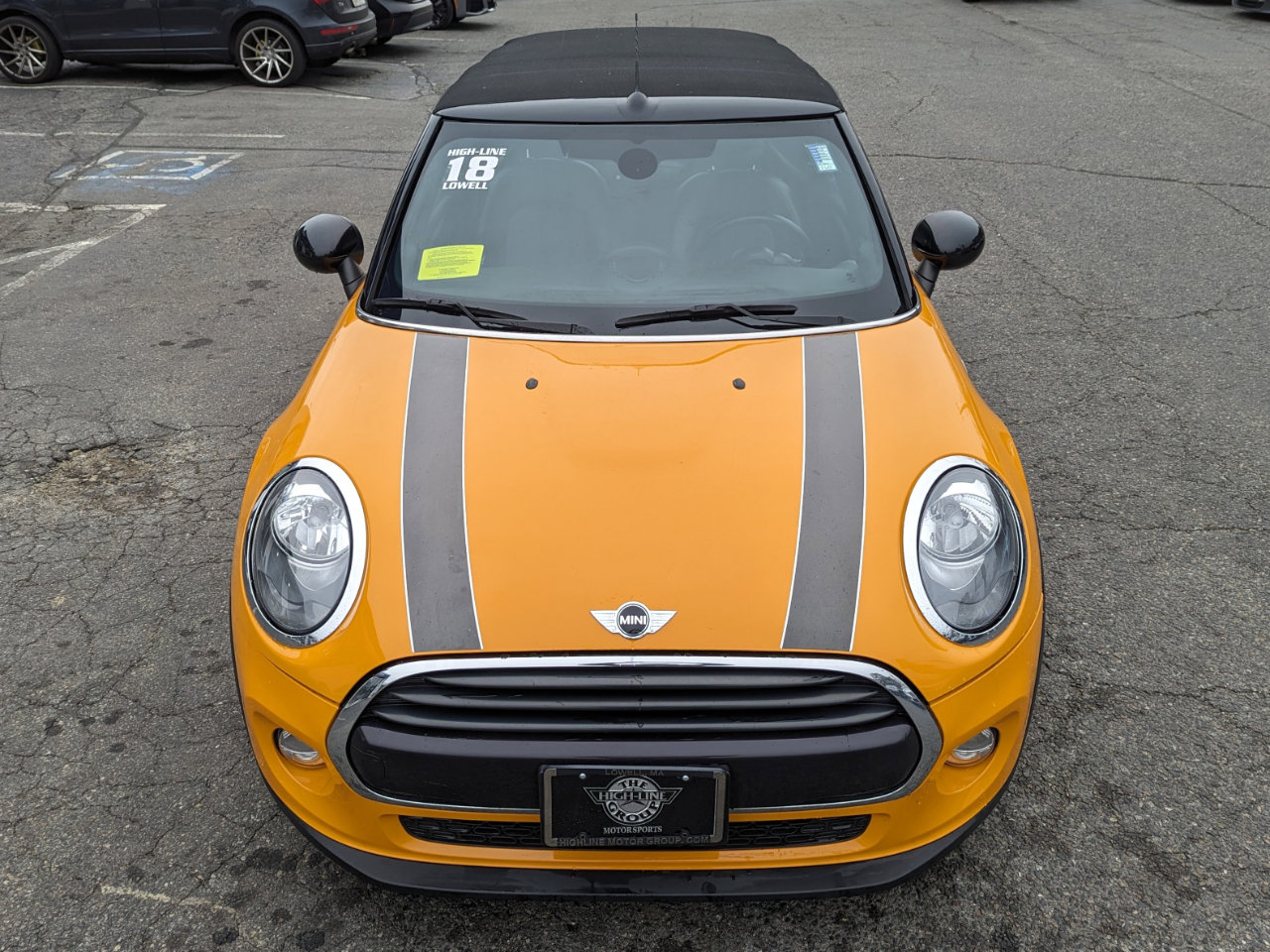 Used 2018 MINI Cooper Convertible image 3