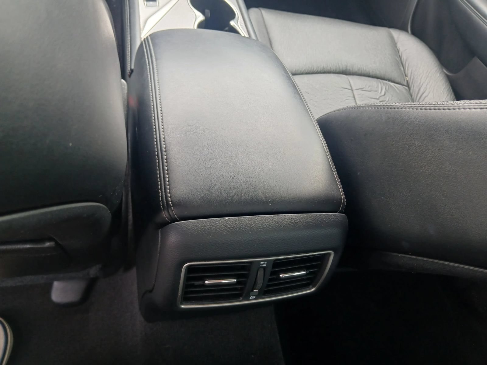 Used 2014 INFINITI Q50 Premium w/ Spare Tire Package RWD image 24