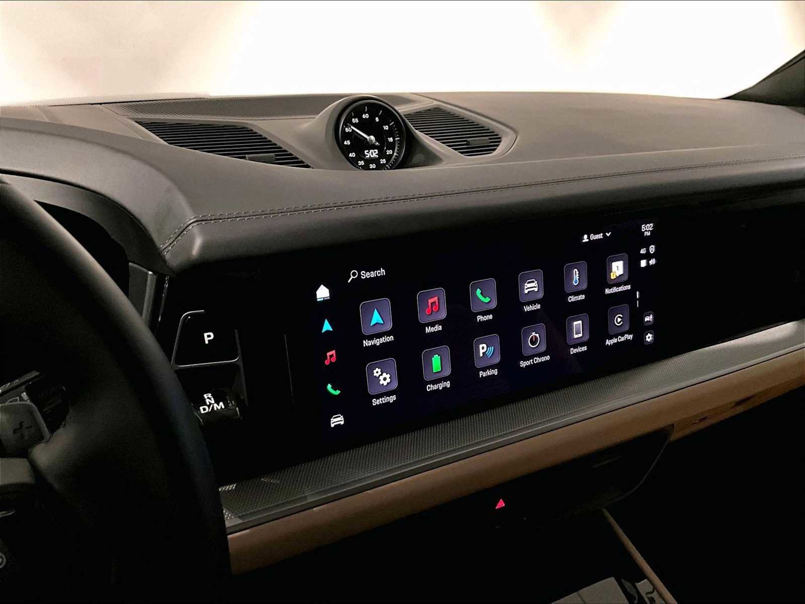 Used 2025 Porsche Cayenne S image 19