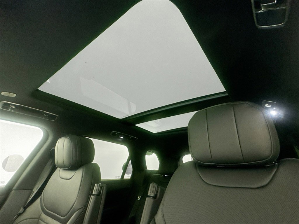 New 2026 Land Rover Range Rover Sport Dynamic SE image 21
