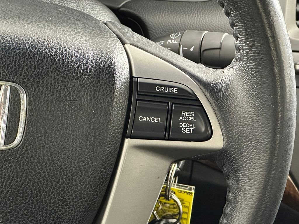 Used 2011 Honda Accord EX-L image 29
