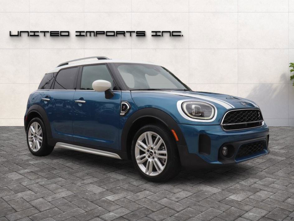 Used 2023 MINI Cooper Countryman S w/ Signature Upholstery Package image 7