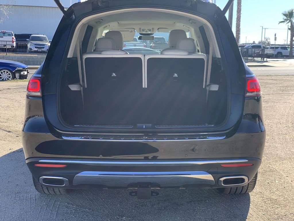 Used 2021 Mercedes-Benz GLS 450 4MATIC image 24