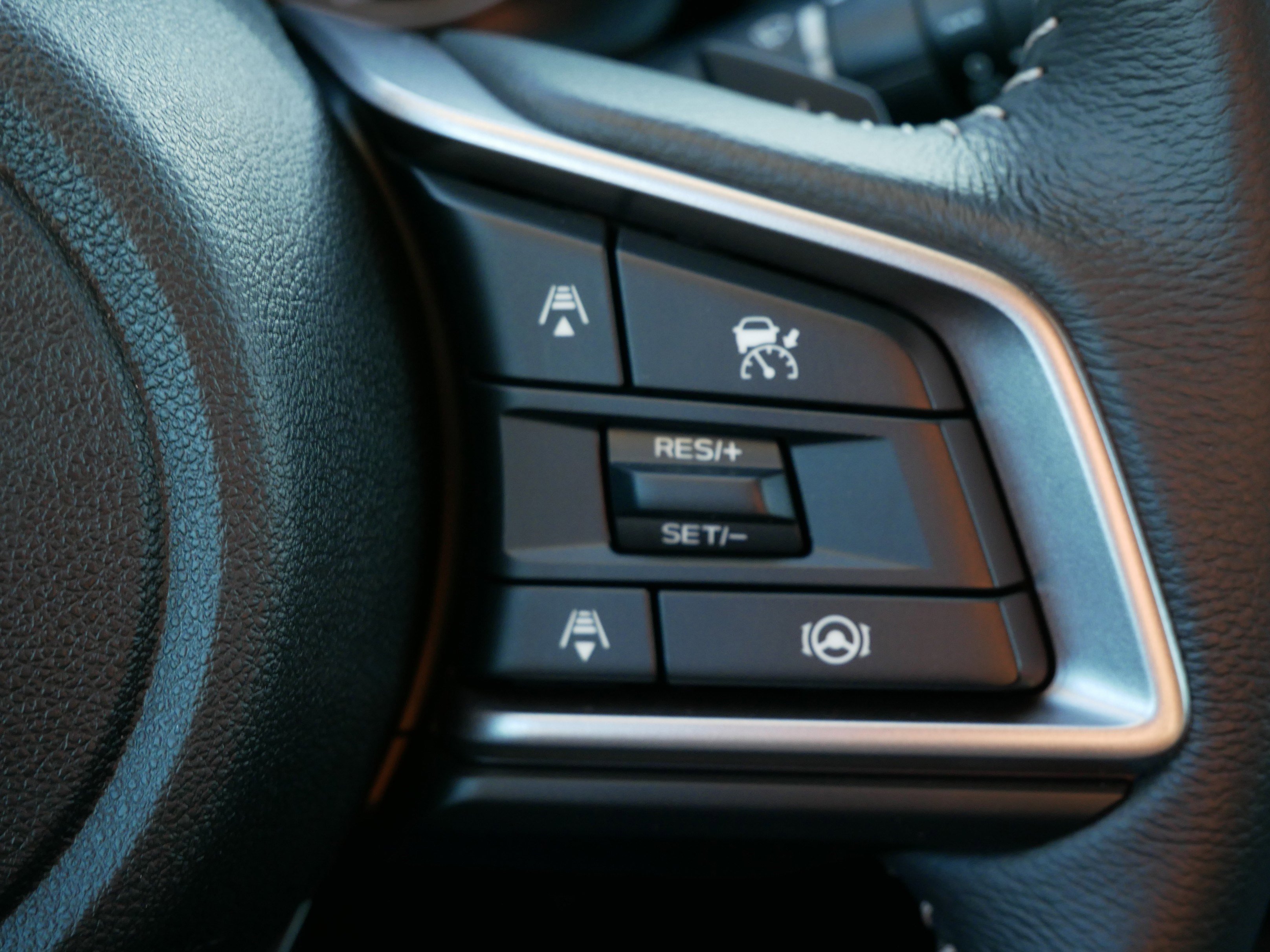 Certified 2025 Subaru Outback Premium image 30