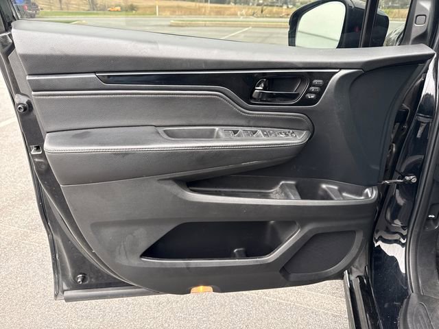 Used 2023 Honda Odyssey Elite image 25