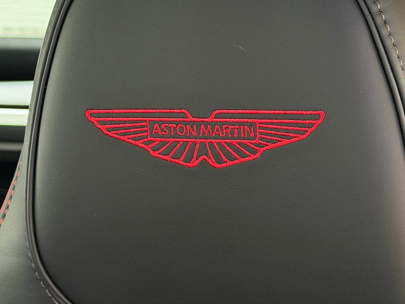 New 2026 Aston Martin Vanquish Convertible image 5