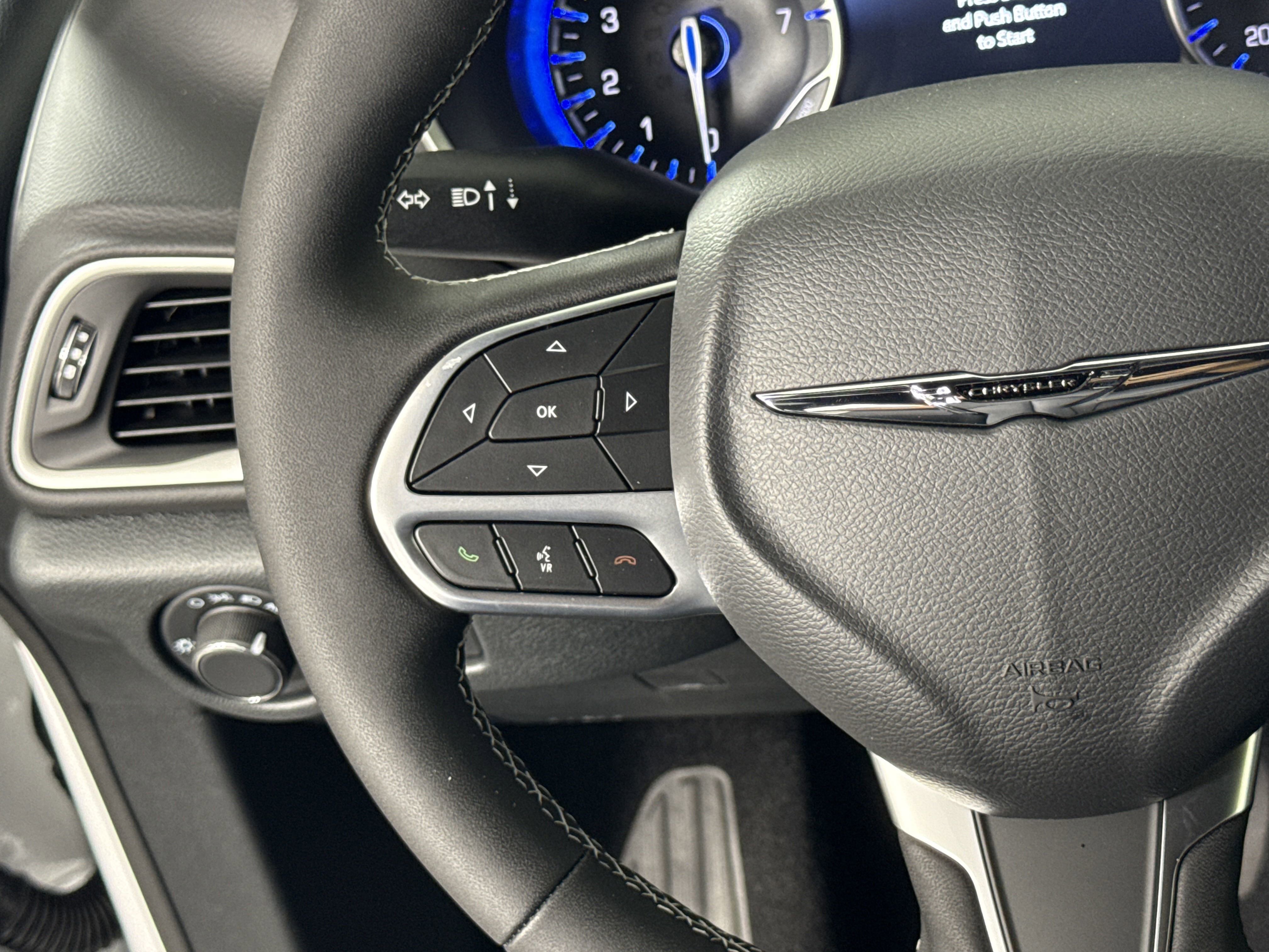 New 2026 Chrysler Voyager LX image 17