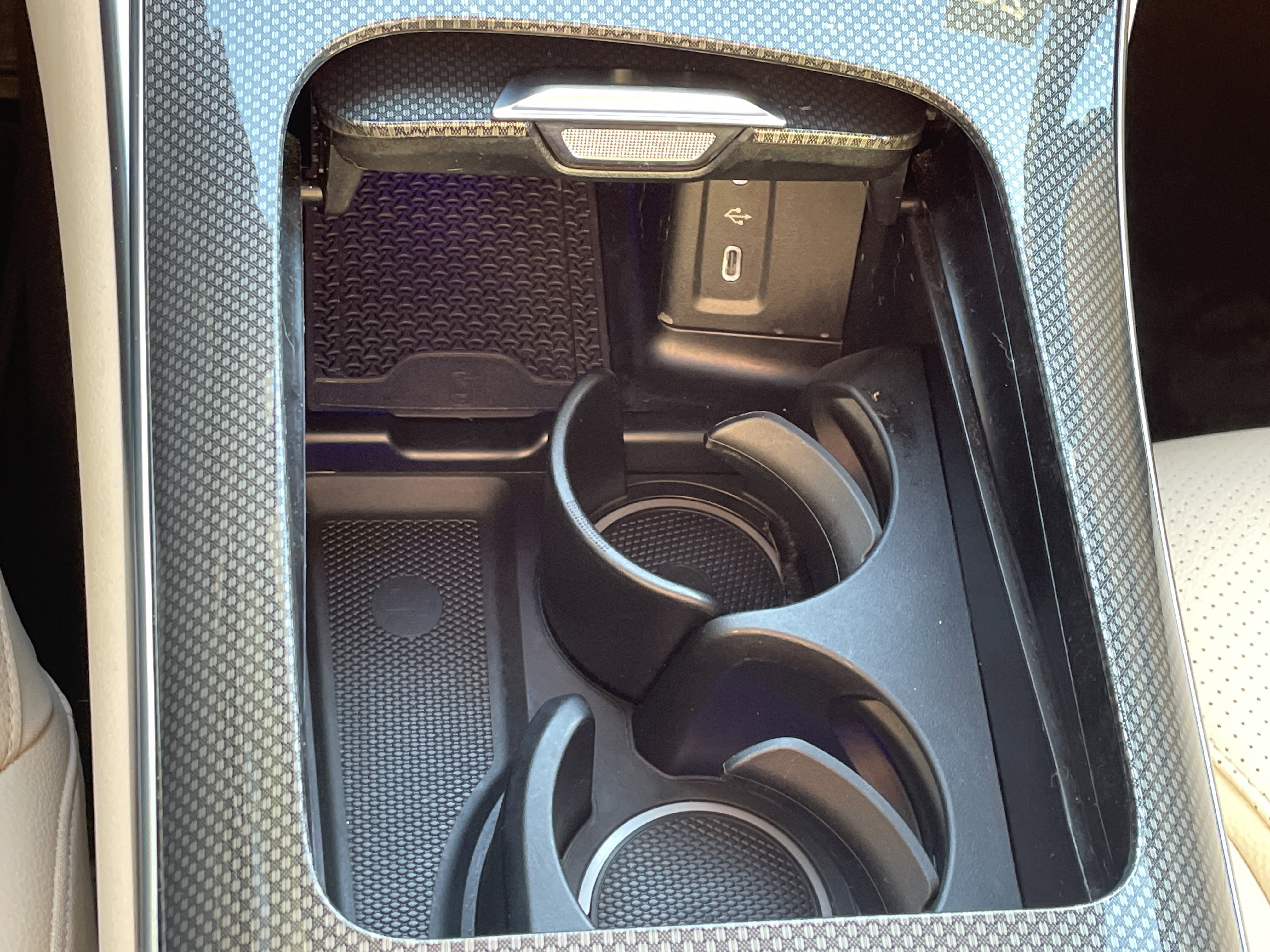 Certified 2025 Mercedes-Benz GLC 300 image 35