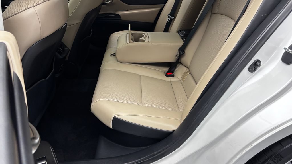 Used 2021 Lexus ES 300h w/ Premium Package FWD image 38
