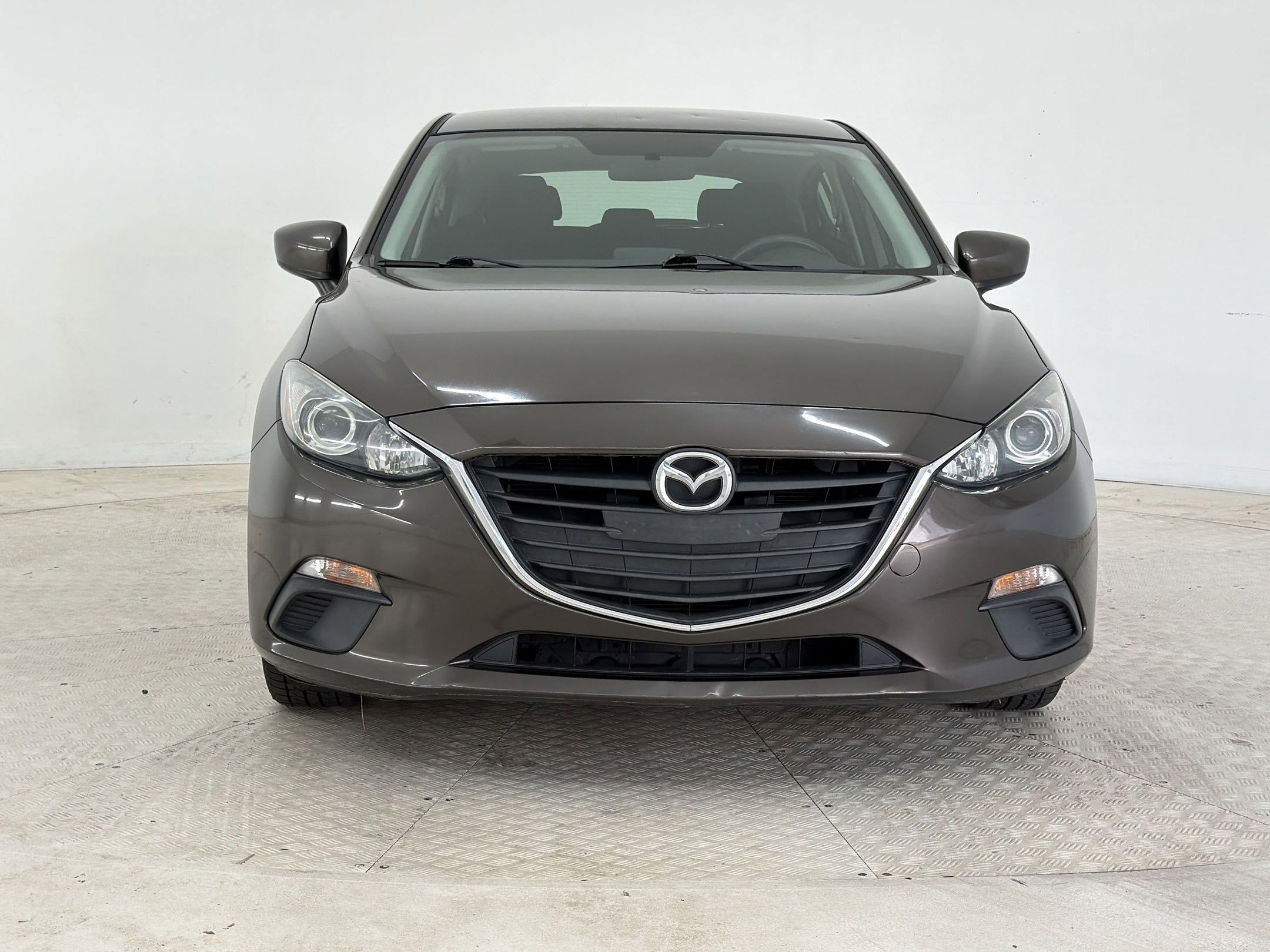 Used 2015 MAZDA MAZDA3 i Sport FWD image 6