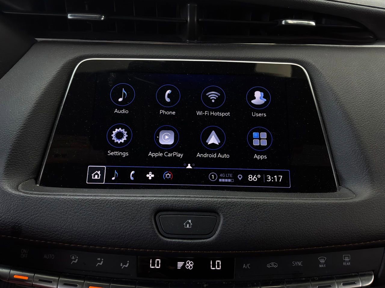 Used 2023 Cadillac XT4 Sport w/ Cold Weather Package FWD image 35
