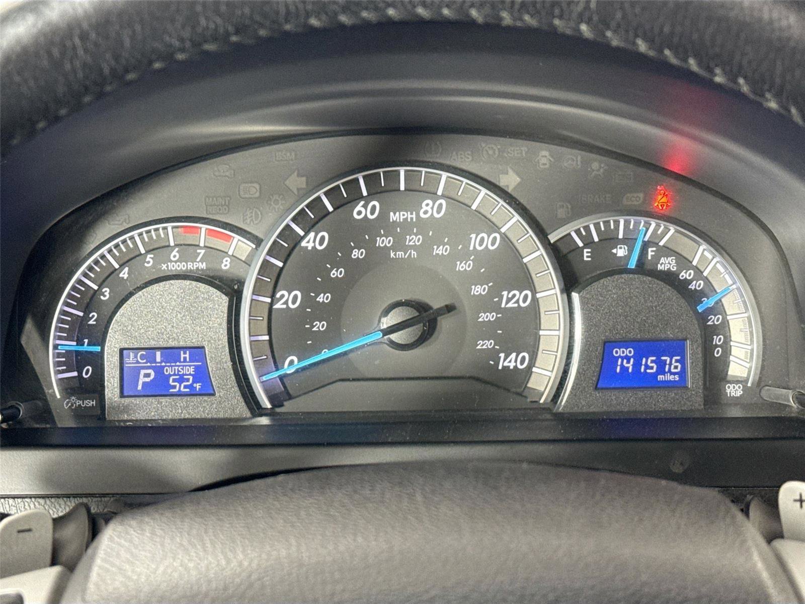 Used 2014 Toyota Camry SE w/ Fleet Convenience Package FWD image 17