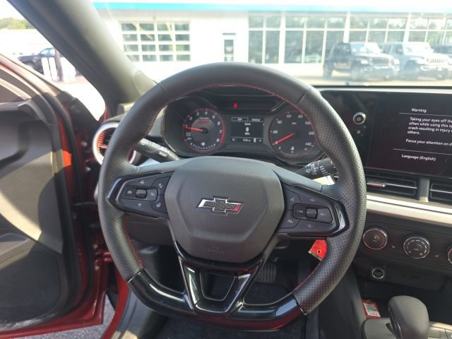 Used 2024 Chevrolet Trax RS w/ Driver Confidence Package FWD image 15