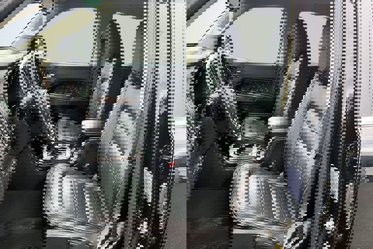 Used 2022 GMC Canyon Denali w/ Denali Black Edition Package image 11