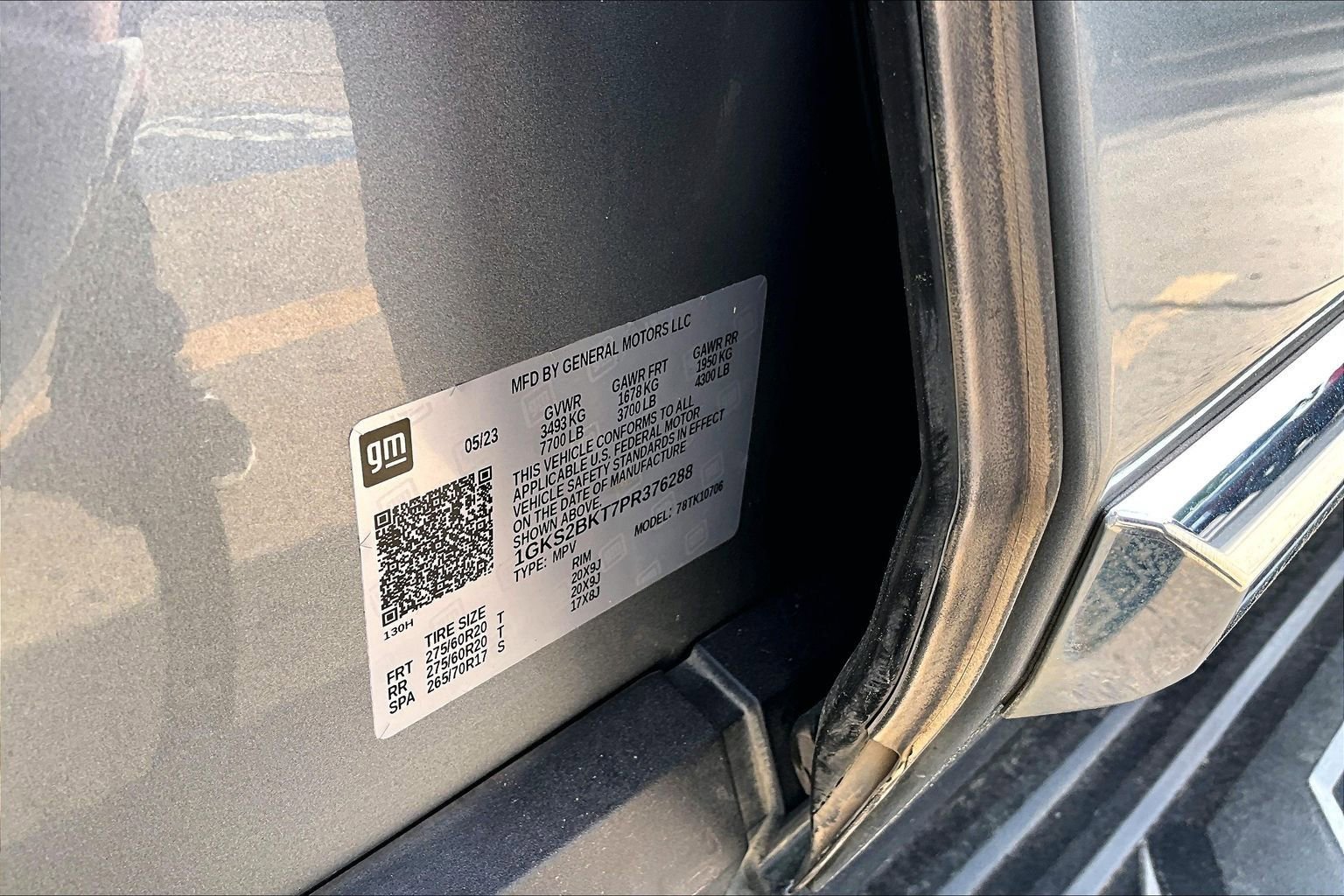 Used 2023 GMC Yukon SLT w/ SLT Luxury Package image 34