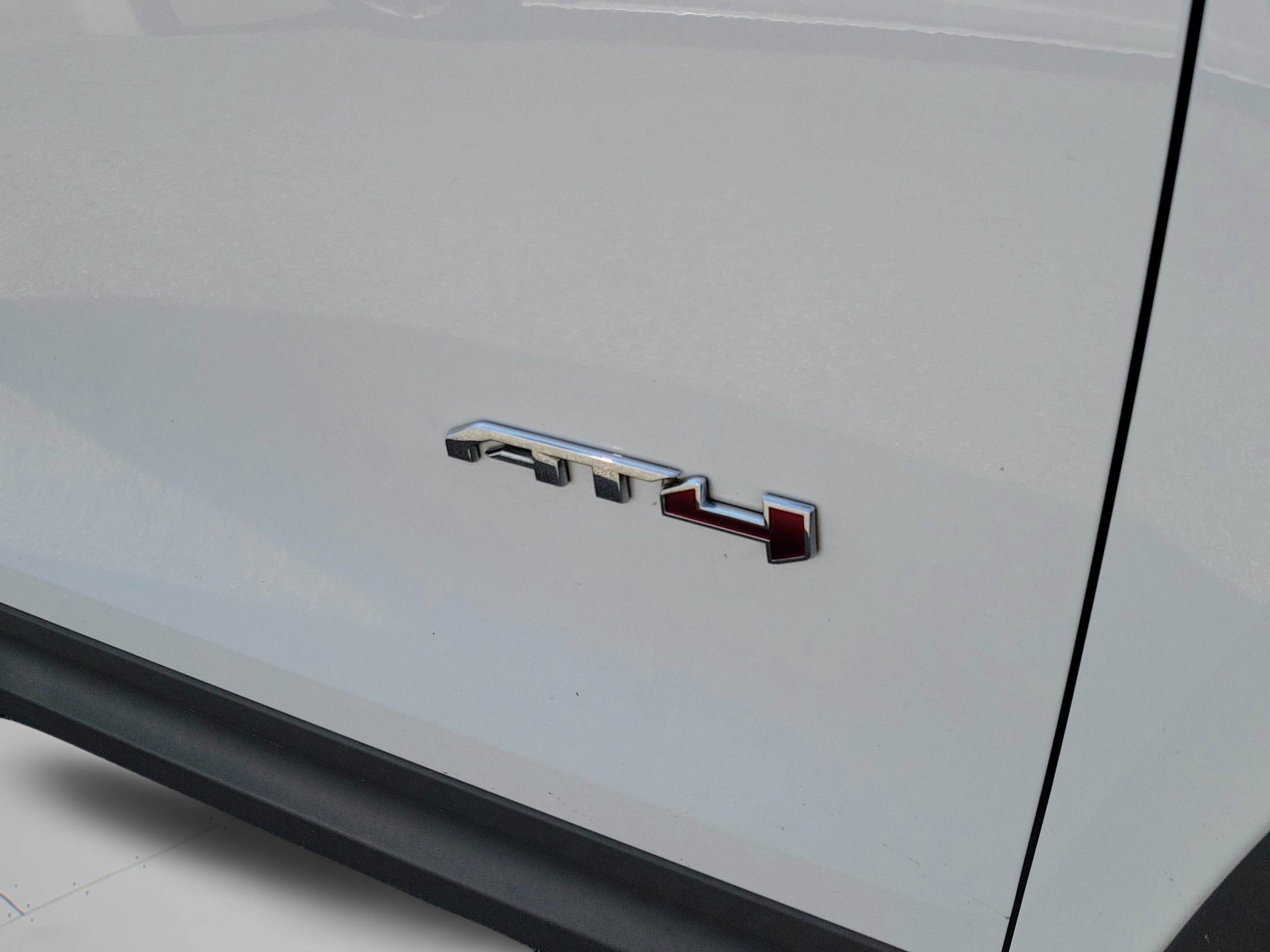 Used 2022 GMC Terrain AT4 w/ Infotainment Package II AWD/4WD image 21
