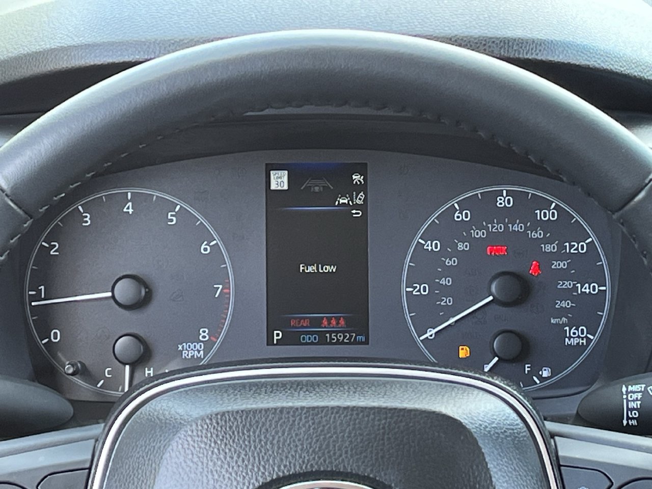 Used 2025 Toyota Corolla Cross LE FWD image 13
