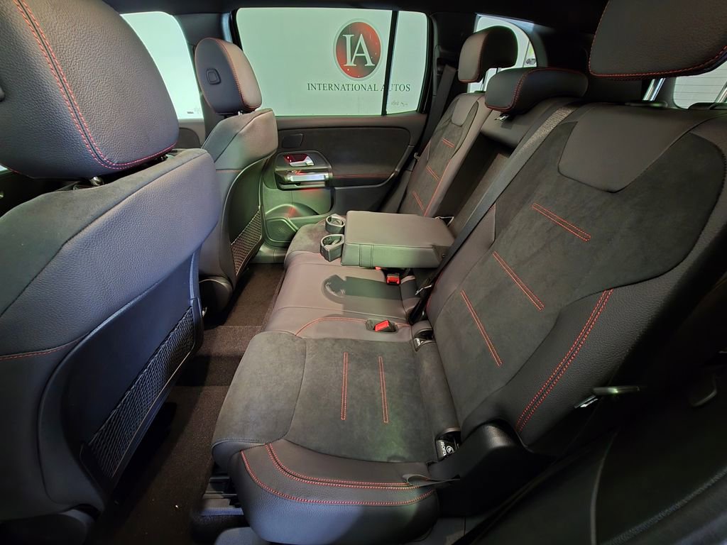 New 2026 Mercedes-Benz GLB 250 4MATIC image 12