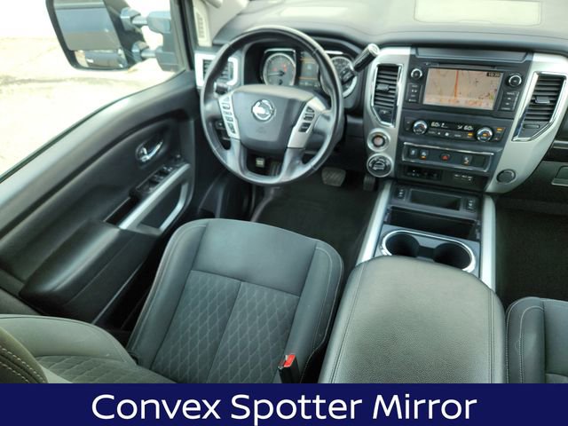 Used 2019 Nissan Titan SV w/ SV Convenience Package AWD/4WD image 13