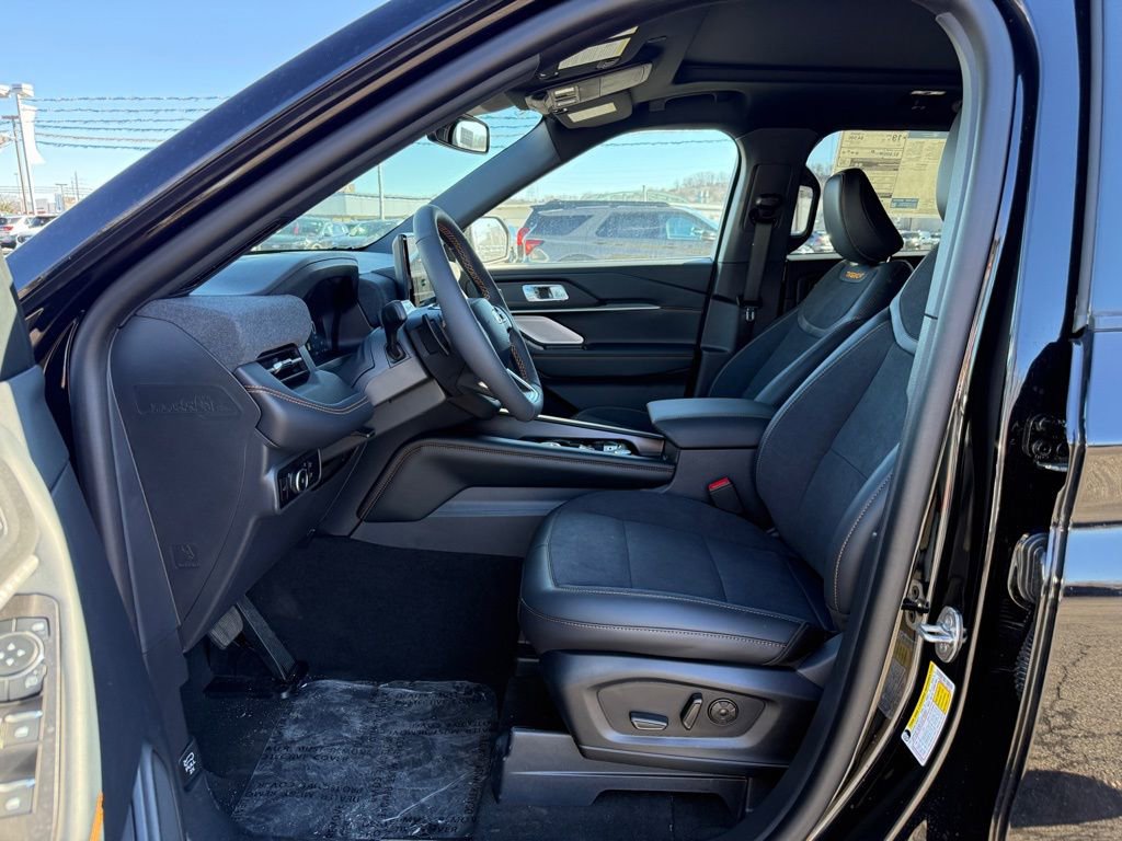 New 2026 Ford Explorer Tremor w/ Tremor Ultimate Package AWD/4WD image 11