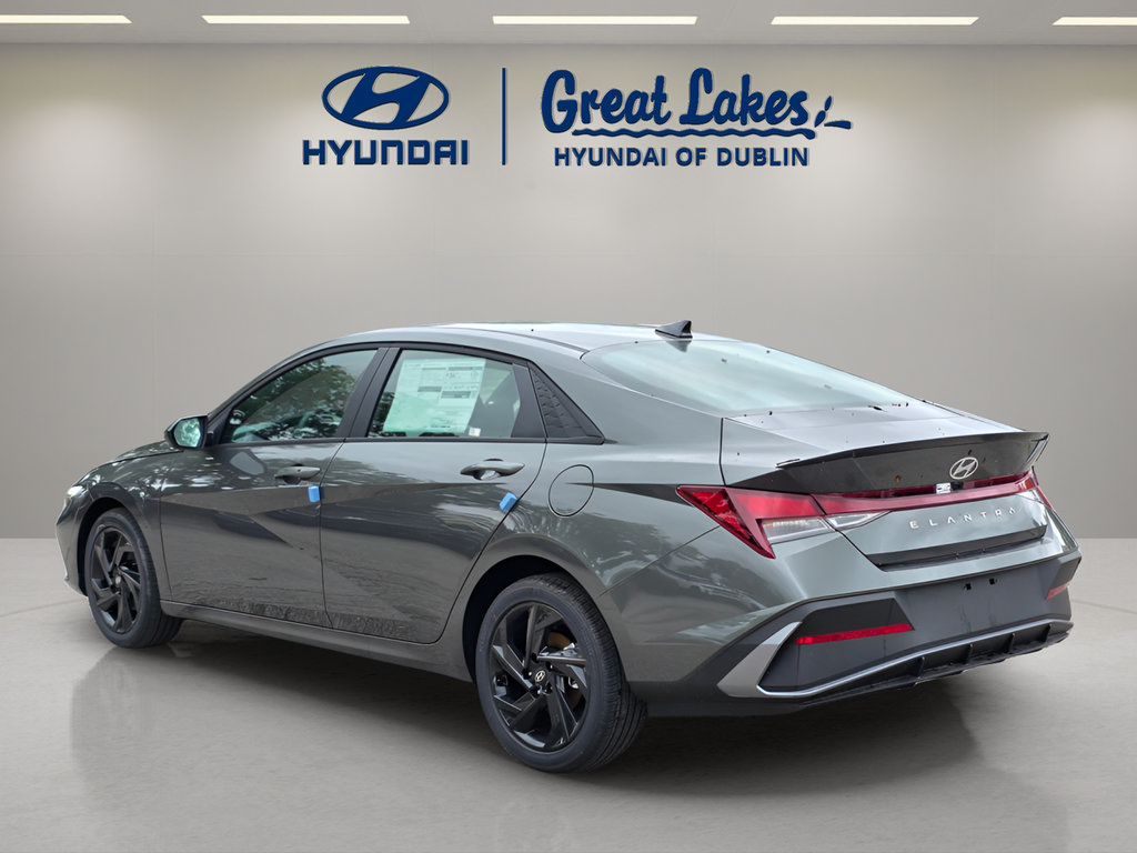 New 2026 Hyundai Elantra Sport FWD image 3