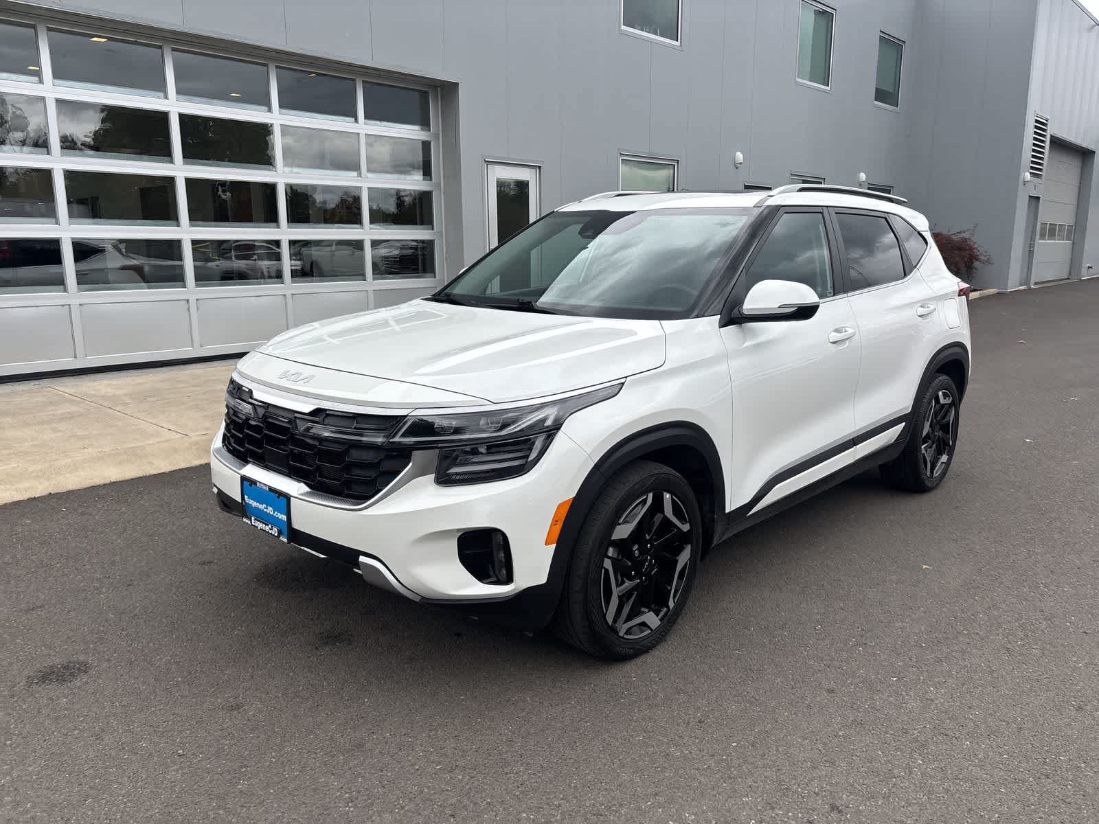 Used 2024 Kia Seltos SX w/ SX Sunroof Package