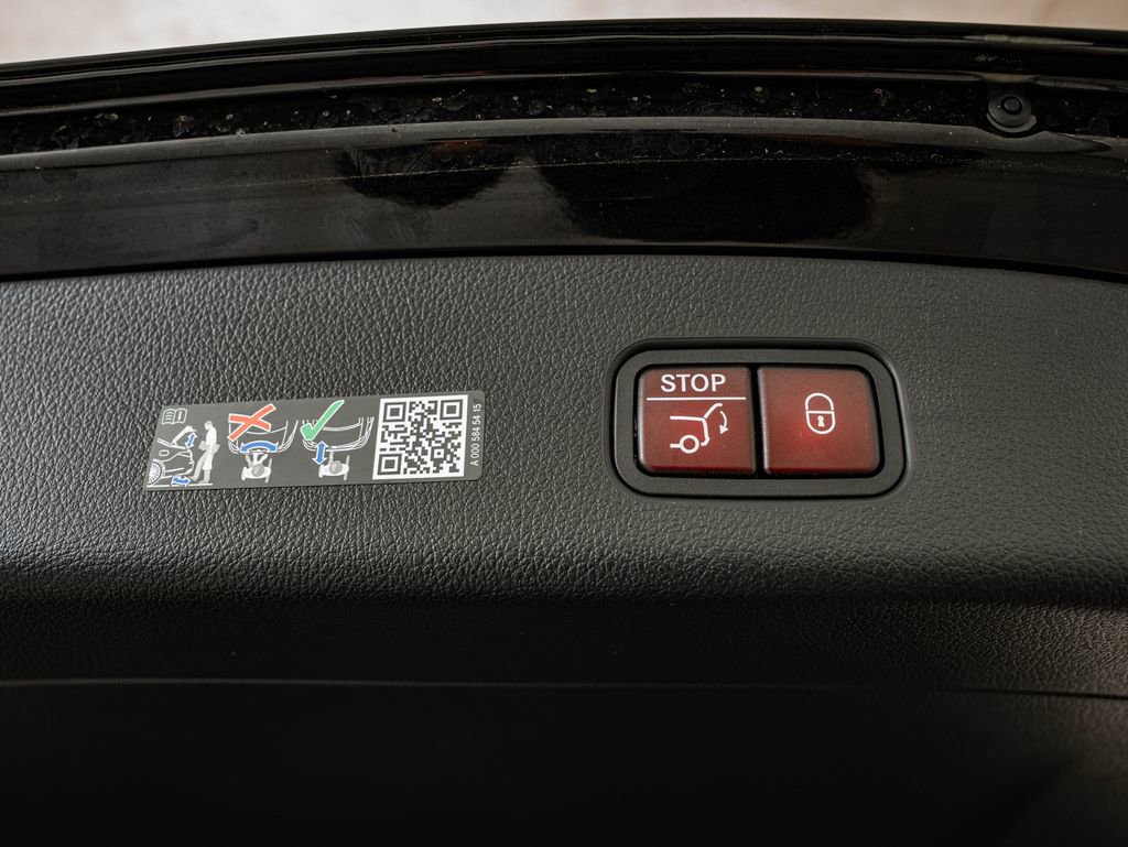 New 2026 Mercedes-Benz GLC 300 4MATIC image 37