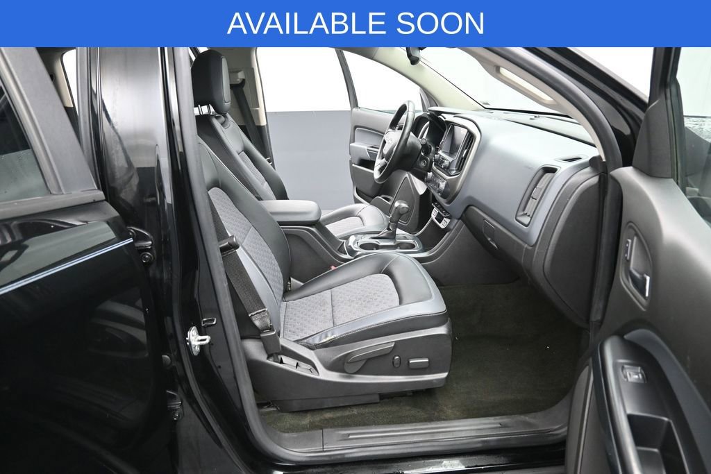 Used 2015 Chevrolet Colorado Z71 AWD/4WD image 34