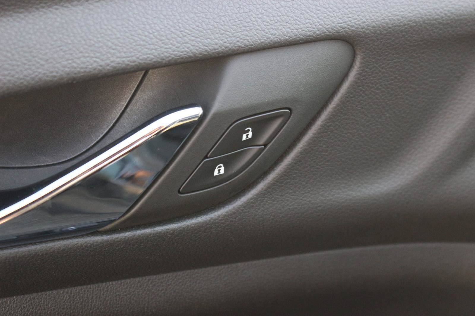 Used 2023 GMC Acadia AT4 AWD/4WD image 14