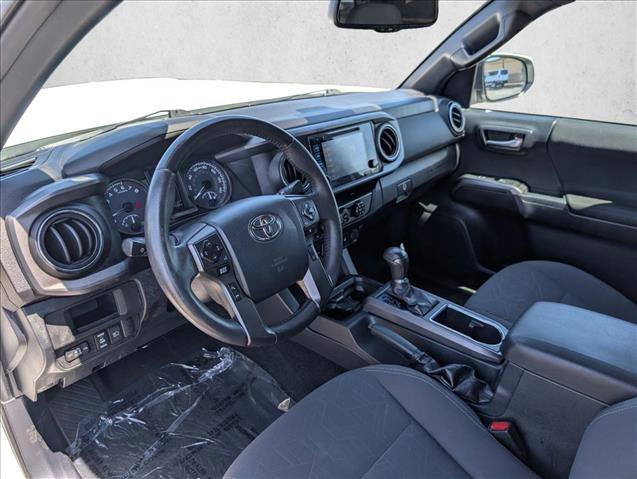 Used 2019 Toyota Tacoma TRD Sport w/ Technology Package image 11
