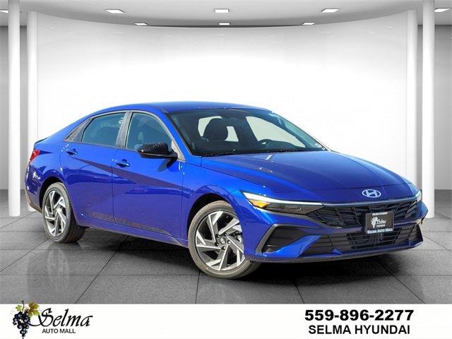 New 2025 Hyundai Elantra SEL image 1