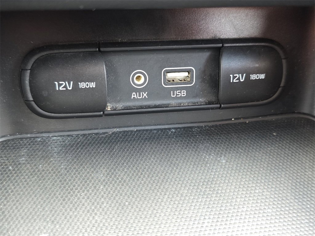 Used 2021 Kia Forte GT-Line image 33