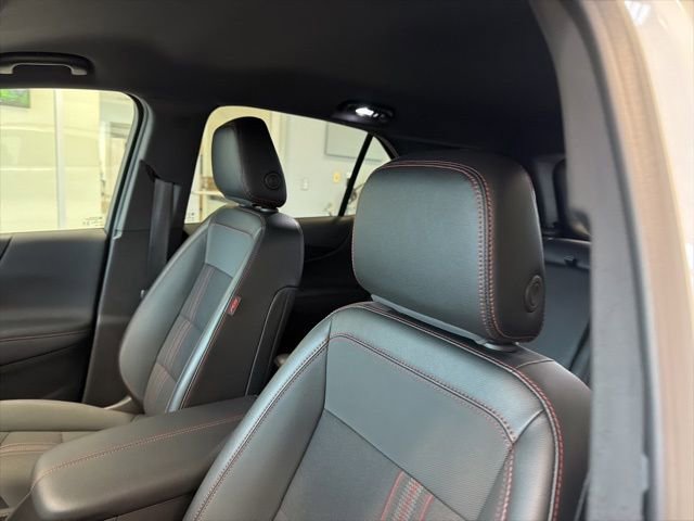 Used 2024 Chevrolet Equinox RS image 12