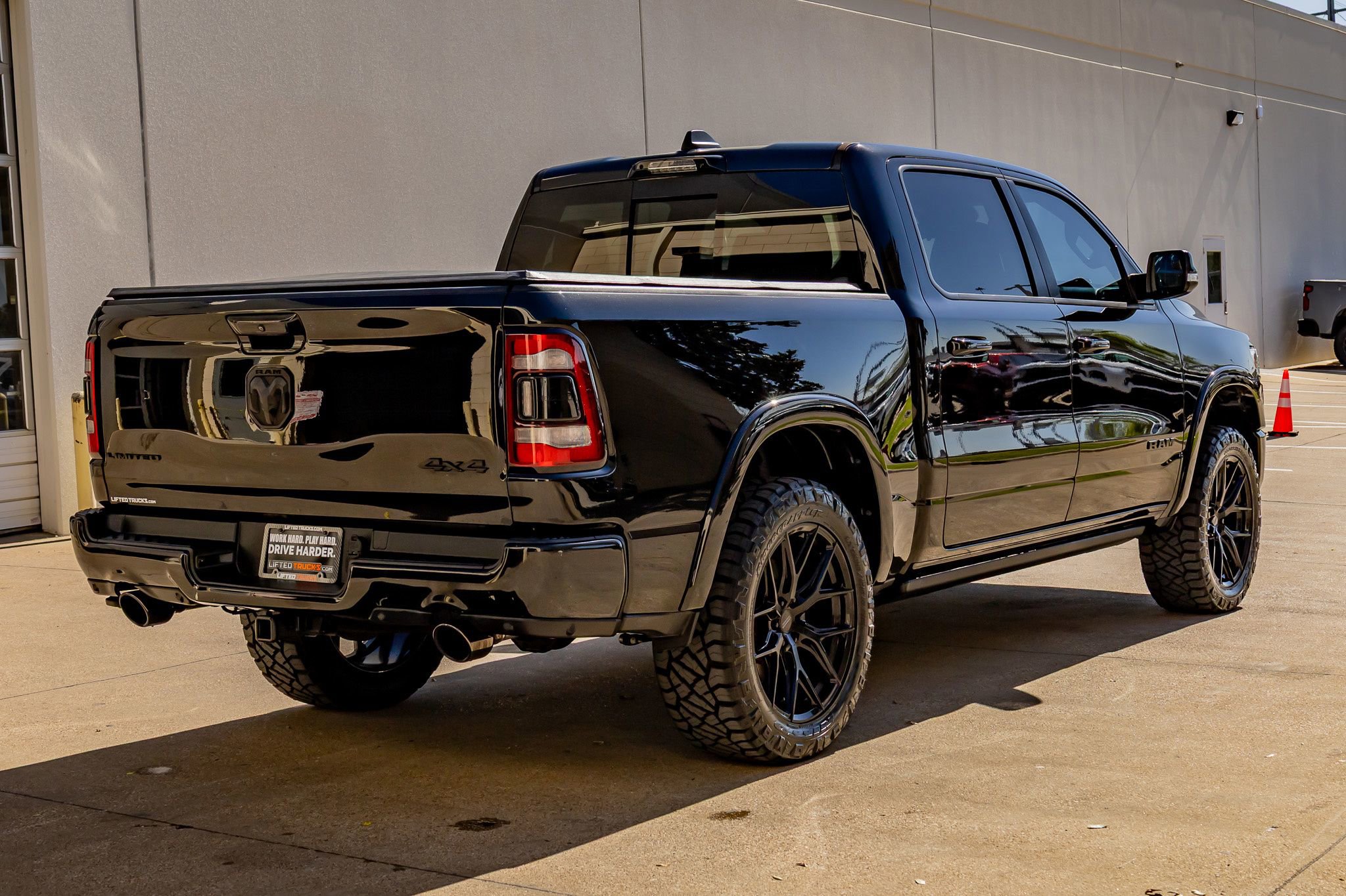 Used 2022 RAM 1500 Limited image 10