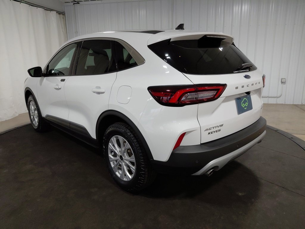 Used 2024 Ford Escape Active w/ Tech Pack #1 AWD/4WD image 6