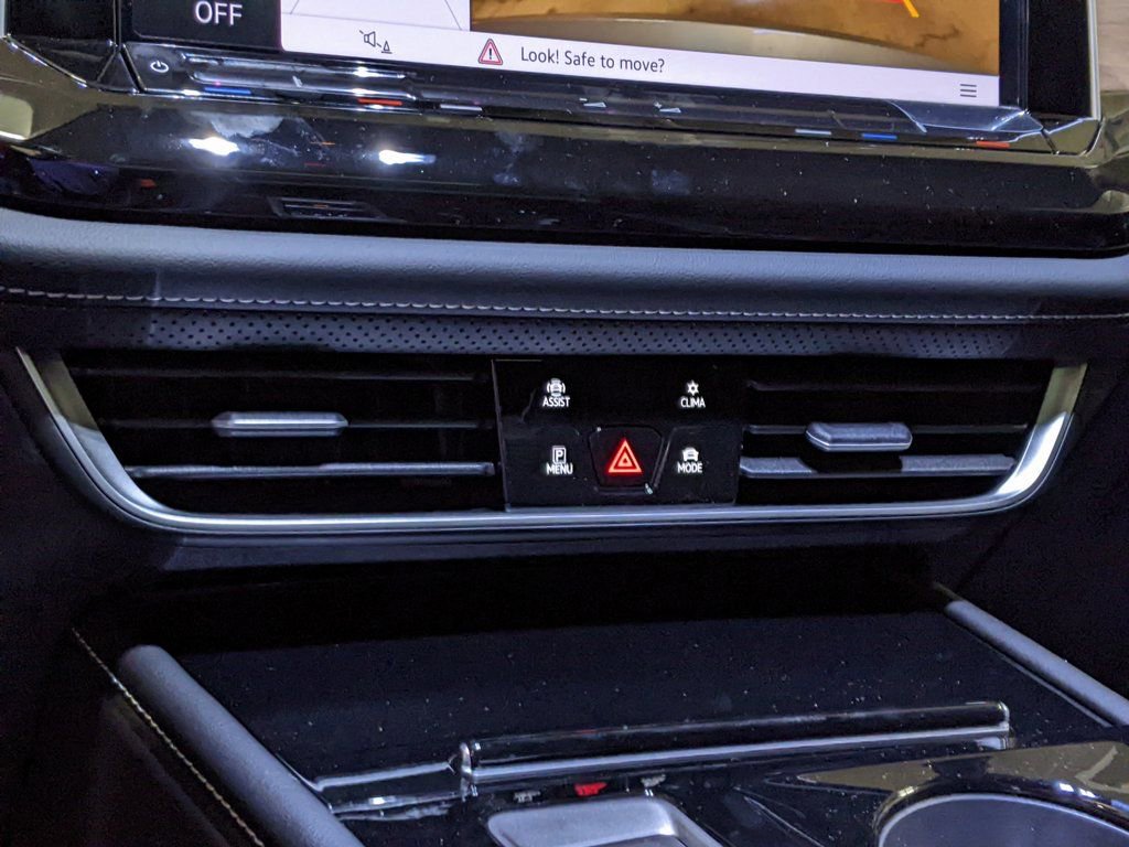 New 2026 Volkswagen Atlas SE image 18