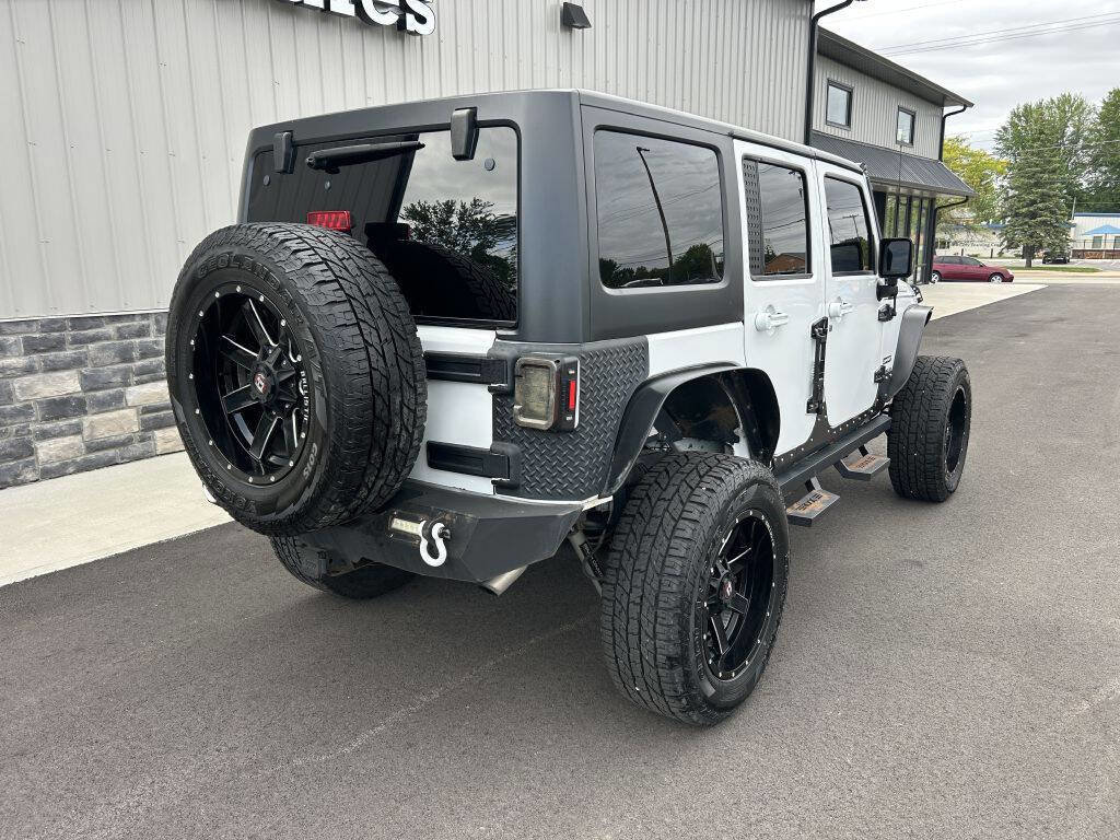 Used 2016 Jeep Wrangler Unlimited Sport w/ Quick Order Package 24S AWD/4WD image 3