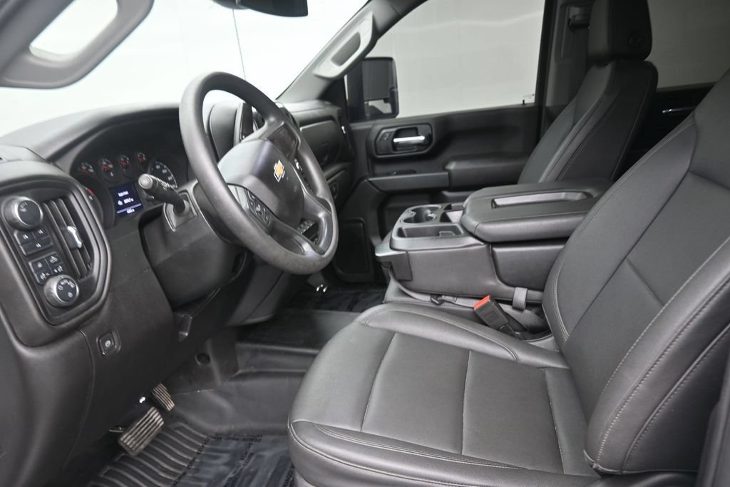 Used 2024 Chevrolet Silverado 2500 W/T w/ WT Convenience Package AWD/4WD image 12