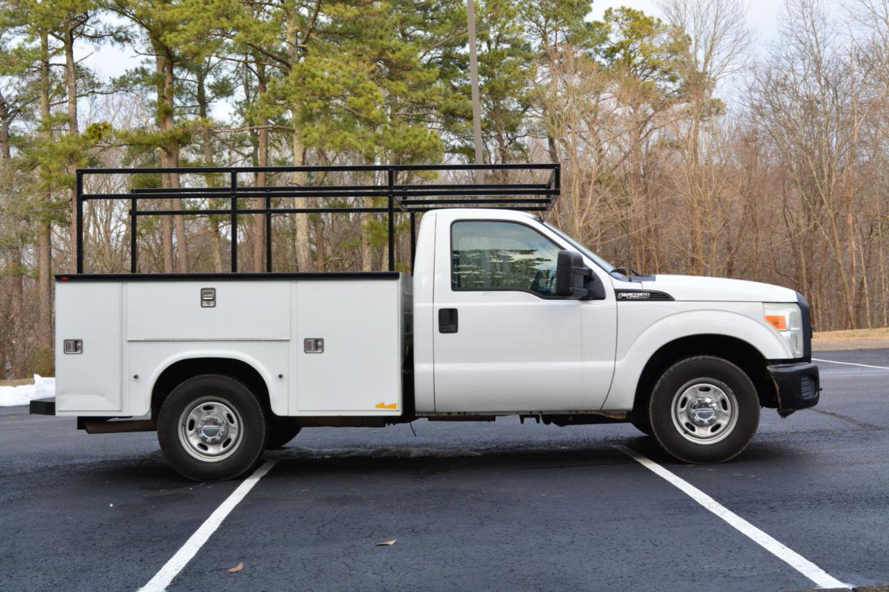 Used 2013 Ford F250 XL image 4