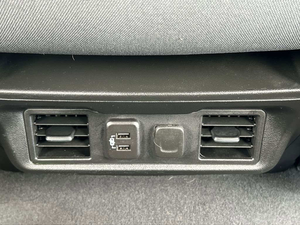 Used 2021 GMC Sierra 1500 Elevation image 21