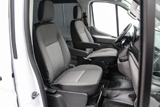 New 2026 Ford Transit 250 Low Roof RWD image 26